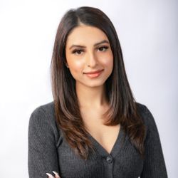 Anika Kirpal Photo