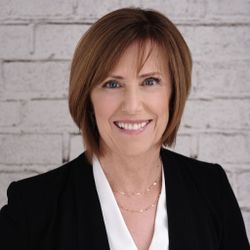 Lindy Leclair Photo