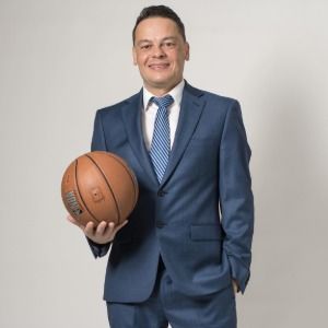 Scott Alvarez