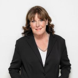 Leslee Farrell Photo